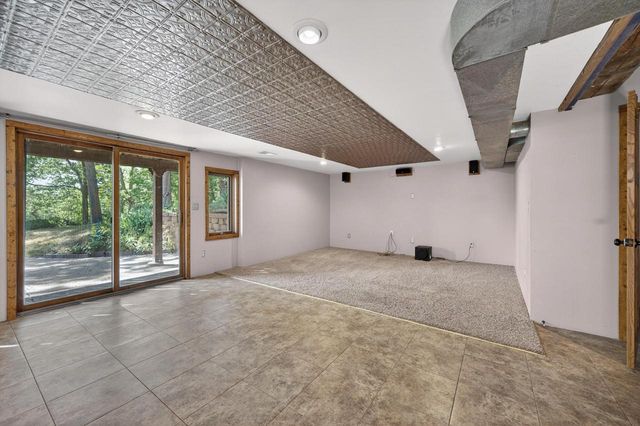 2613 Baumgartner DRIVE, La Crosse, WI 54603