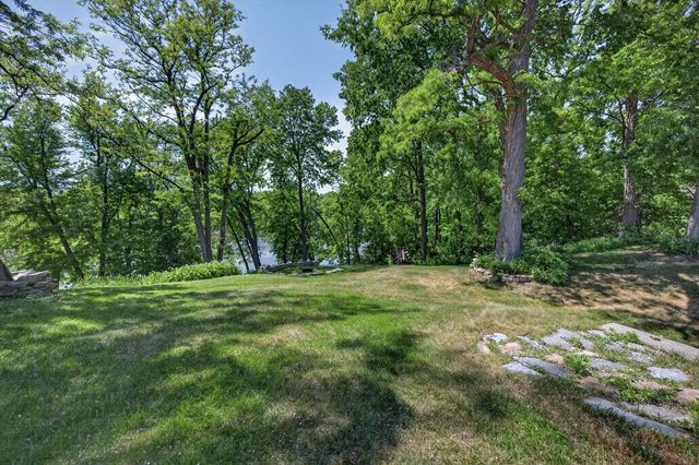 2613 Baumgartner DRIVE, La Crosse, WI 54603
