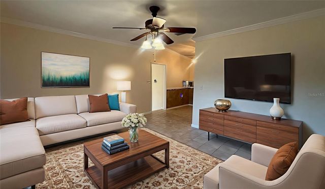 2002 E ROBSON STREET, Tampa, FL 33610