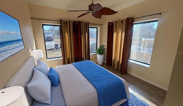 2002 E ROBSON STREET, Tampa, FL 33610