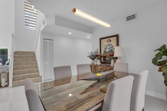 15452 SW 50th Ter, Miami, FL 33185