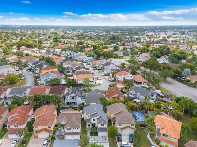 15452 SW 50th Ter, Miami, FL 33185