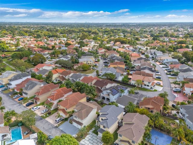 15452 SW 50th Ter, Miami, FL 33185