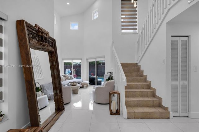 15452 SW 50th Ter, Miami, FL 33185