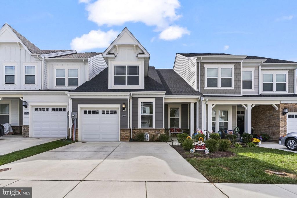 10584 MOUNT RAINIER PL, White Plains, MD 20695