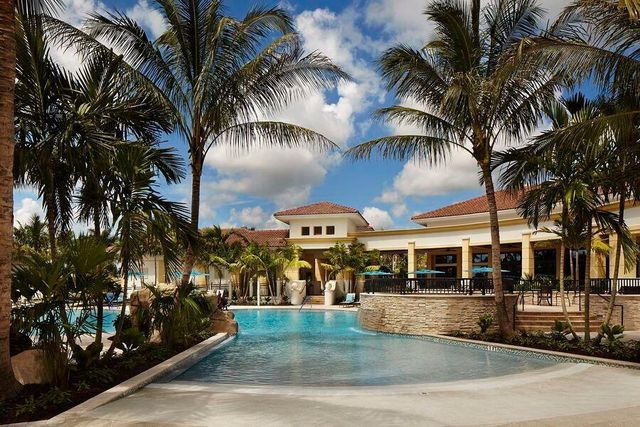 10195 Osprey Trace, West Palm Beach, FL 33412