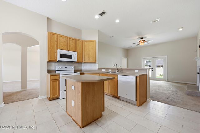 2631 BENTSHIRE Drive, Jacksonville, FL 32246