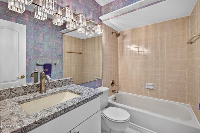 51 Sandpiper Circle, Ormond Beach, FL 32174