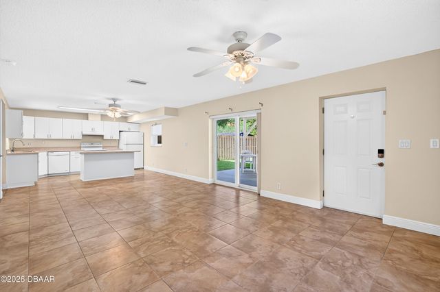 51 Sandpiper Circle, Ormond Beach, FL 32174