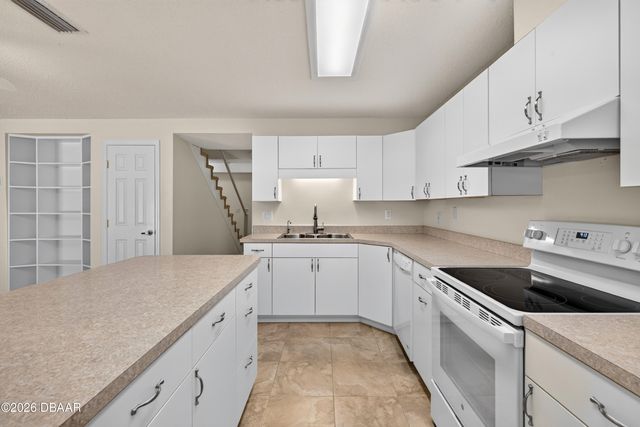 51 Sandpiper Circle, Ormond Beach, FL 32174