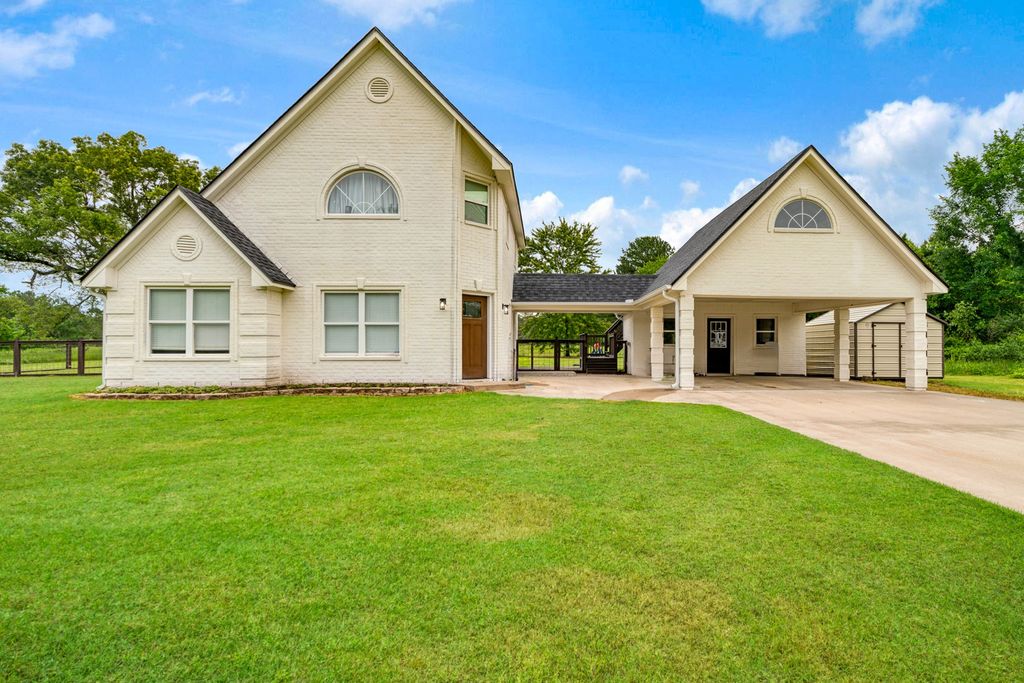 2497 Fm 2648, Powderly, TX 75473