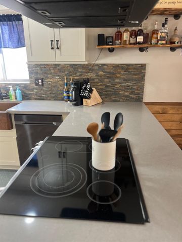 8139 Winfield Dr, Hilmar, CA 95324