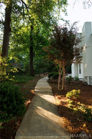 1007 Shoal Creek Drive, Deatsville, AL 36022