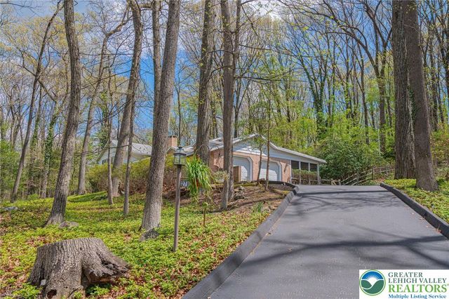 270 Bierys Bridge Road, Bethlehem City, PA 18017