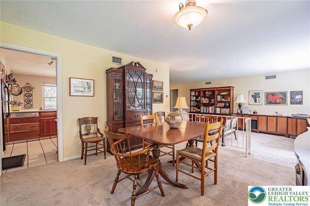 270 Bierys Bridge Road, Bethlehem City, PA 18017