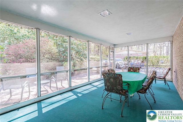 270 Bierys Bridge Road, Bethlehem City, PA 18017