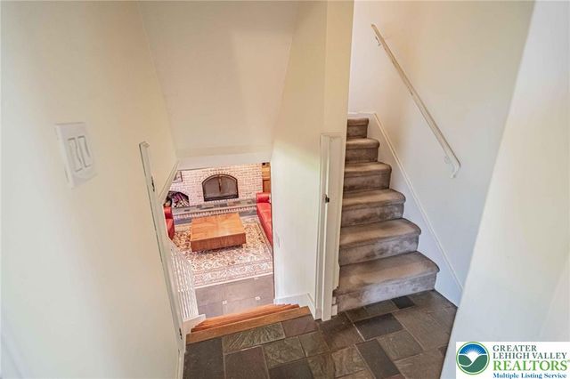 270 Bierys Bridge Road, Bethlehem City, PA 18017