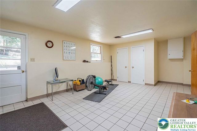 270 Bierys Bridge Road, Bethlehem City, PA 18017