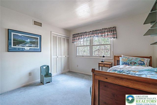 270 Bierys Bridge Road, Bethlehem City, PA 18017