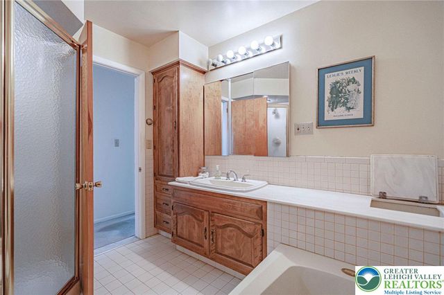 270 Bierys Bridge Road, Bethlehem City, PA 18017