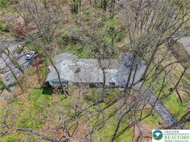 270 Bierys Bridge Road, Bethlehem City, PA 18017