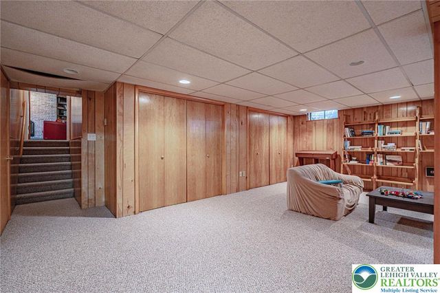 270 Bierys Bridge Road, Bethlehem City, PA 18017