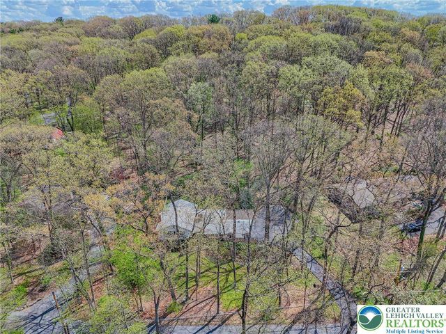 270 Bierys Bridge Road, Bethlehem City, PA 18017