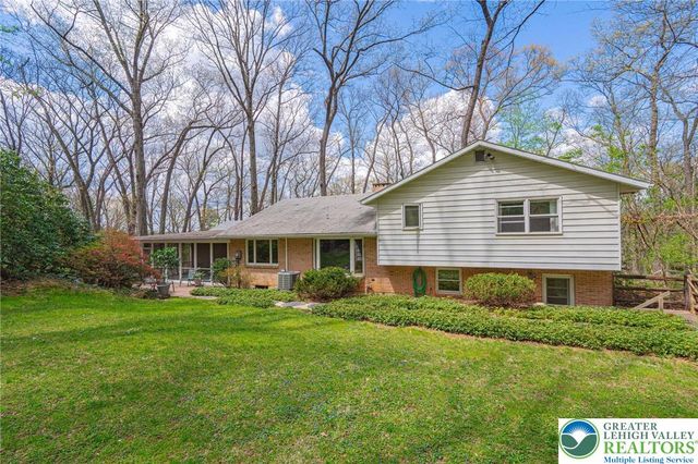 270 Bierys Bridge Road, Bethlehem City, PA 18017