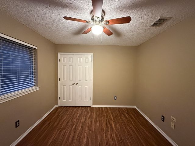 7012 Bernadine Drive, Watauga, TX 76148