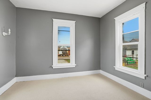 1405 7th Avenue, Rock Island, IL 61201