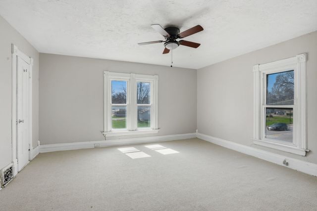 1405 7th Avenue, Rock Island, IL 61201