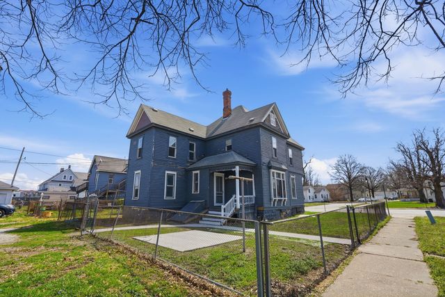 1405 7th Avenue, Rock Island, IL 61201