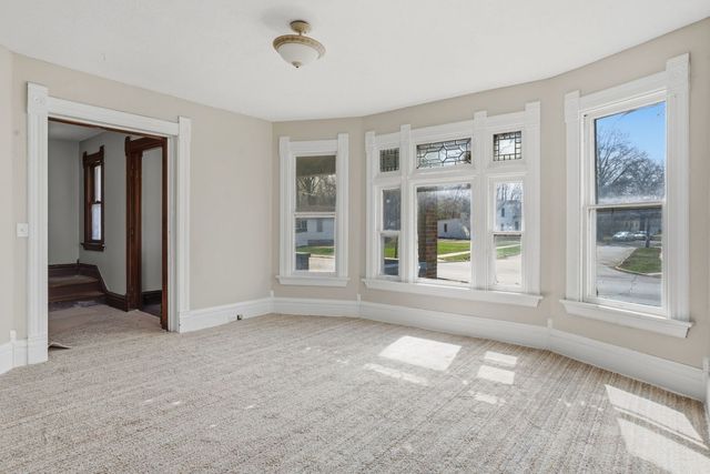 1405 7th Avenue, Rock Island, IL 61201