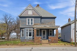 1405 7th Avenue, Rock Island, IL 61201