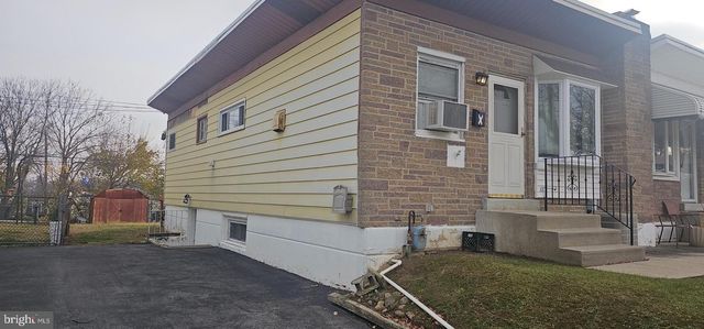 303 DARBY RD, Ridley Park, PA 19078