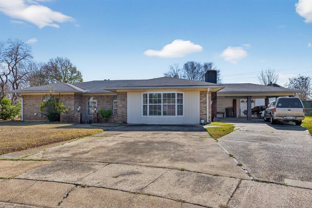 1806 Comet Circle, Bossier City, LA 71112