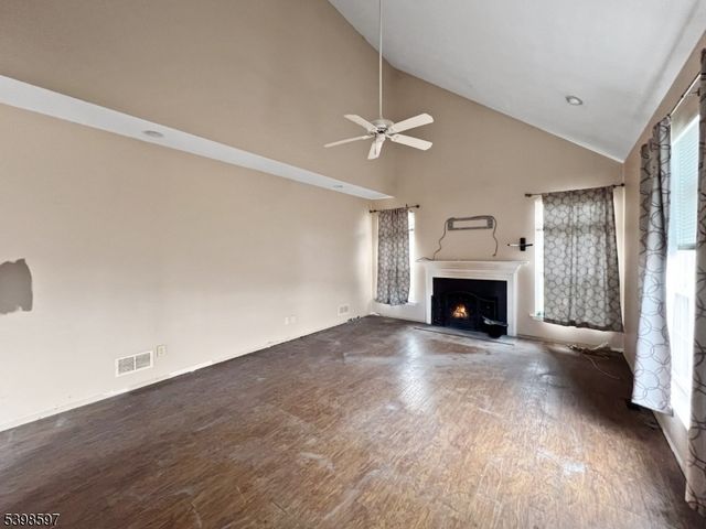 3 Pohat Ct, Franklin Twp., NJ 07882