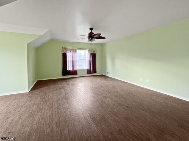 3 Pohat Ct, Franklin Twp., NJ 07882