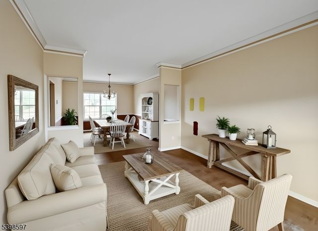 3 Pohat Ct, Franklin Twp., NJ 07882