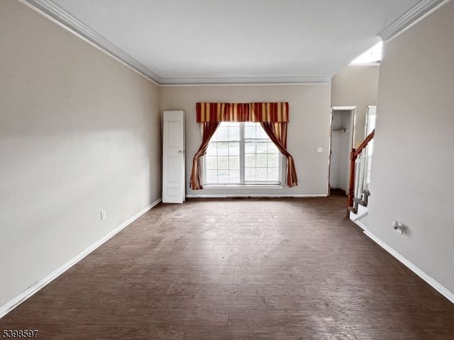 3 Pohat Ct, Franklin Twp., NJ 07882