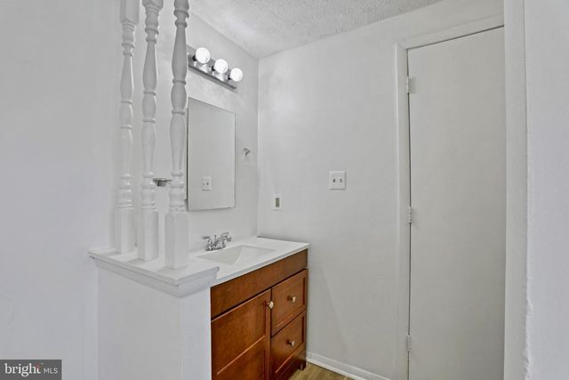 3454 VALE CT, Woodbridge, VA 22192