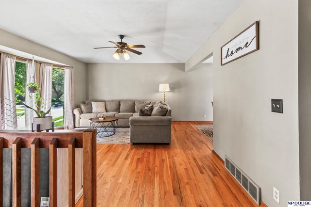 3504 S 154th Street, Omaha, NE 68144