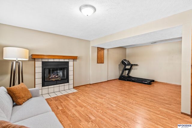 3504 S 154th Street, Omaha, NE 68144
