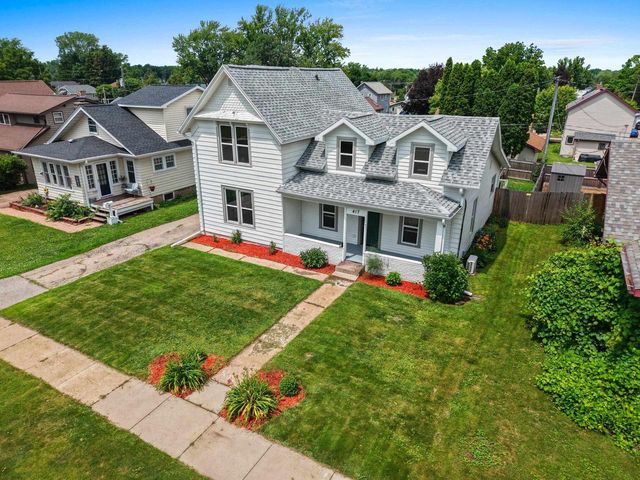 417 W BEACON AVENUE, New London, WI 54961