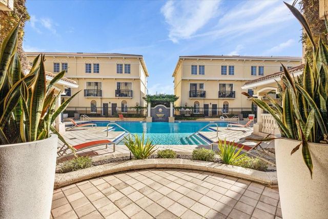 111 S SHERRILL STREET, Tampa, FL 33609