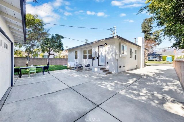 9662 Garibaldi Avenue, Temple City, CA 91780