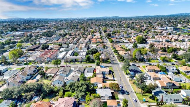 9662 Garibaldi Avenue, Temple City, CA 91780