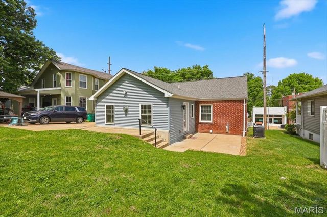 728 Marshall Avenue, St Louis, MO 63119