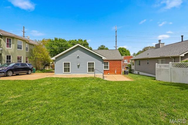 728 Marshall Avenue, St Louis, MO 63119