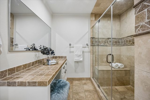 10323 Green Tree Road, Houston, TX 77042